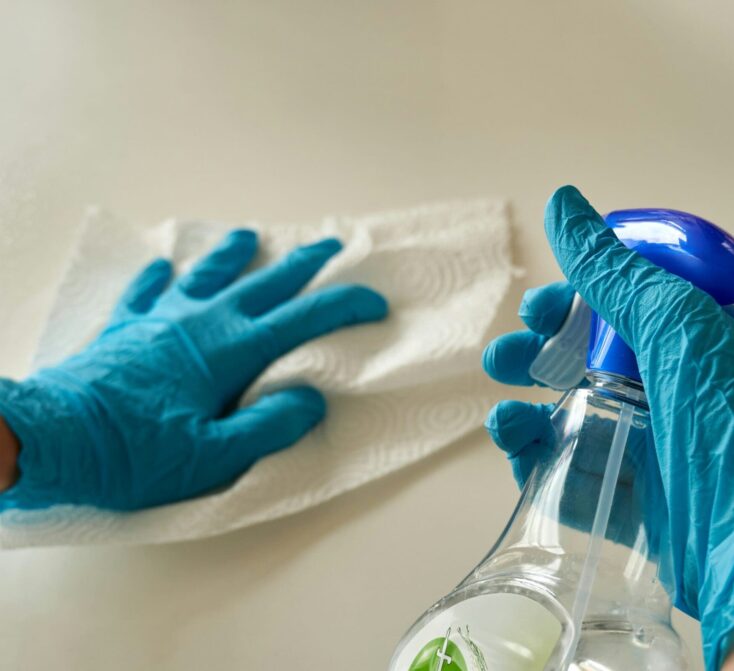 spray & wiping a spot Spray & wiping doesn't always work on odors